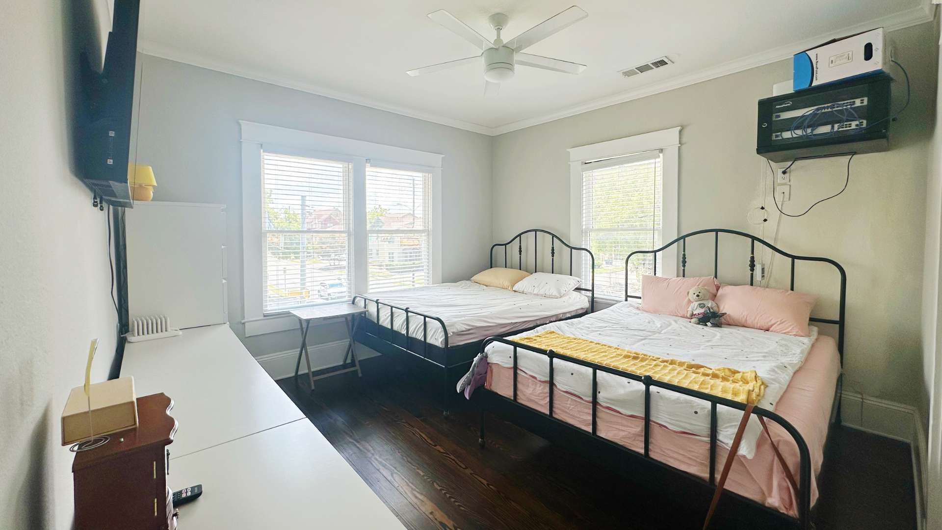 Dallas Sober Living for Outpatient Treatment Bedroom - Discovery Point Retreat Dallas Sober Living for Outpatient Treatment Bedroom